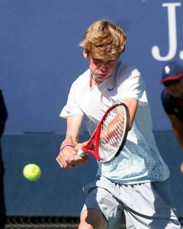 纳人数仅为 纳人数仅为