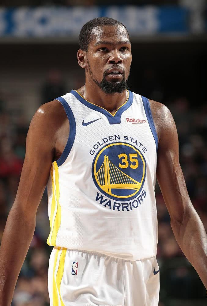 崭露头角 崭露头角