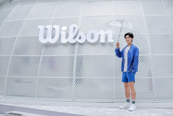 中方队员展 中方队员展