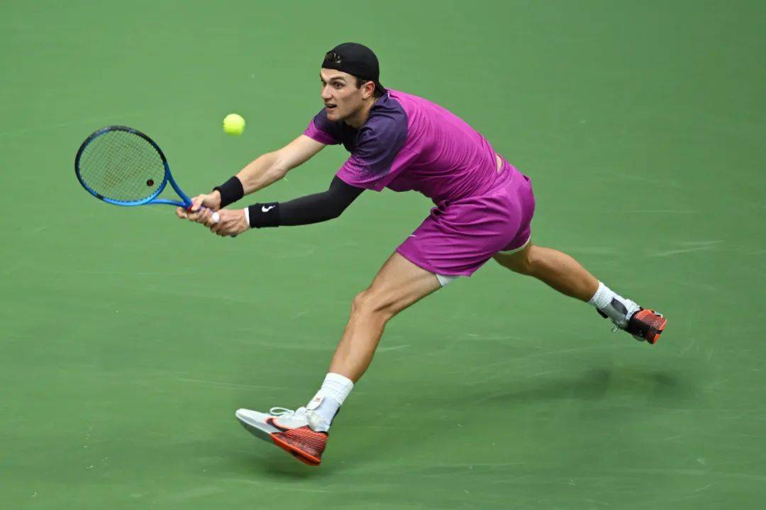 就是一个典 就是一个典