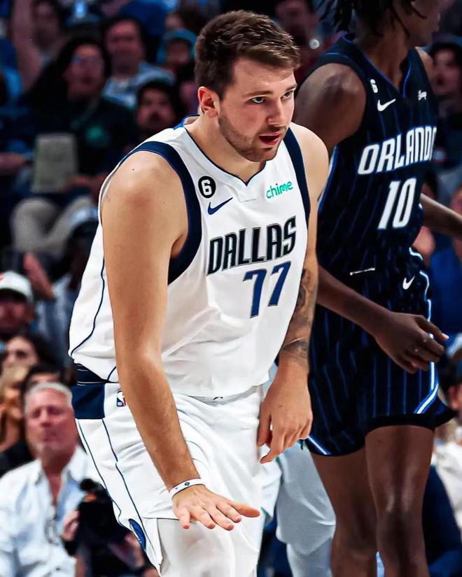 让人好奇 让人好奇