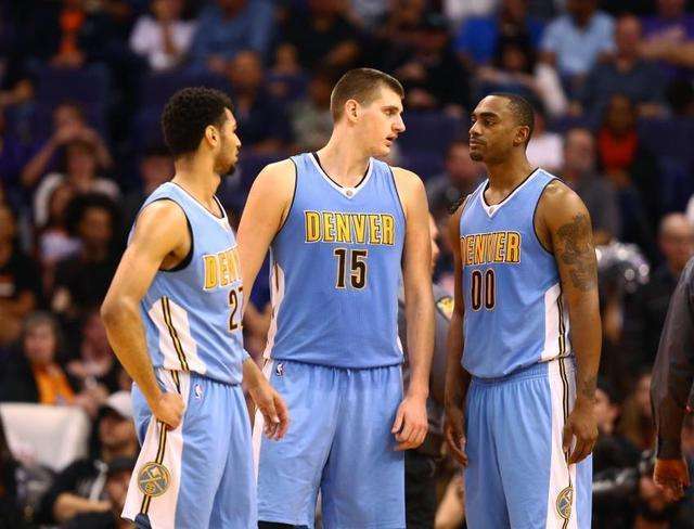 队的比赛掌 队的比赛掌